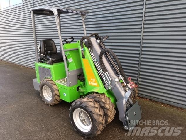 Croni lh 110 小型裝載機