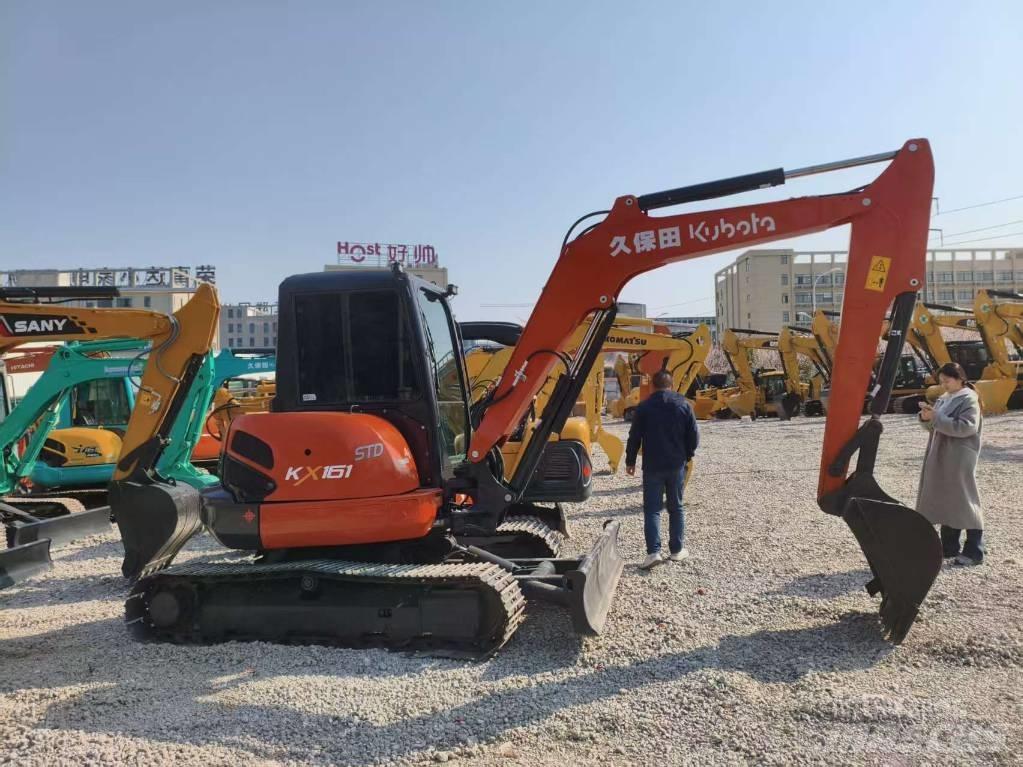 Kubota KX 061-3 小型挖土機/掘鑿機<7t(小型挖掘機)