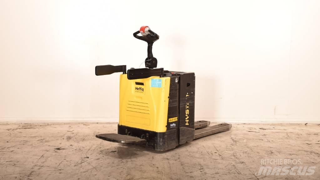 Hyster P 2.0 S 平台型低架升降機