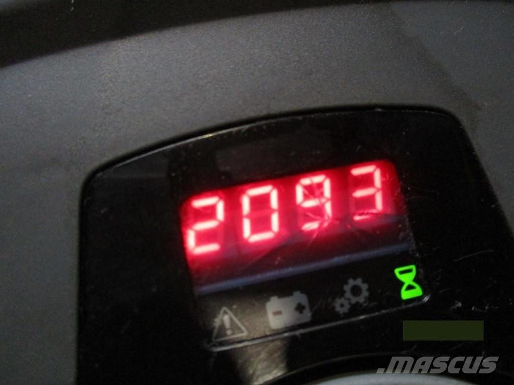 Toyota LPE200 平台型低架升降機