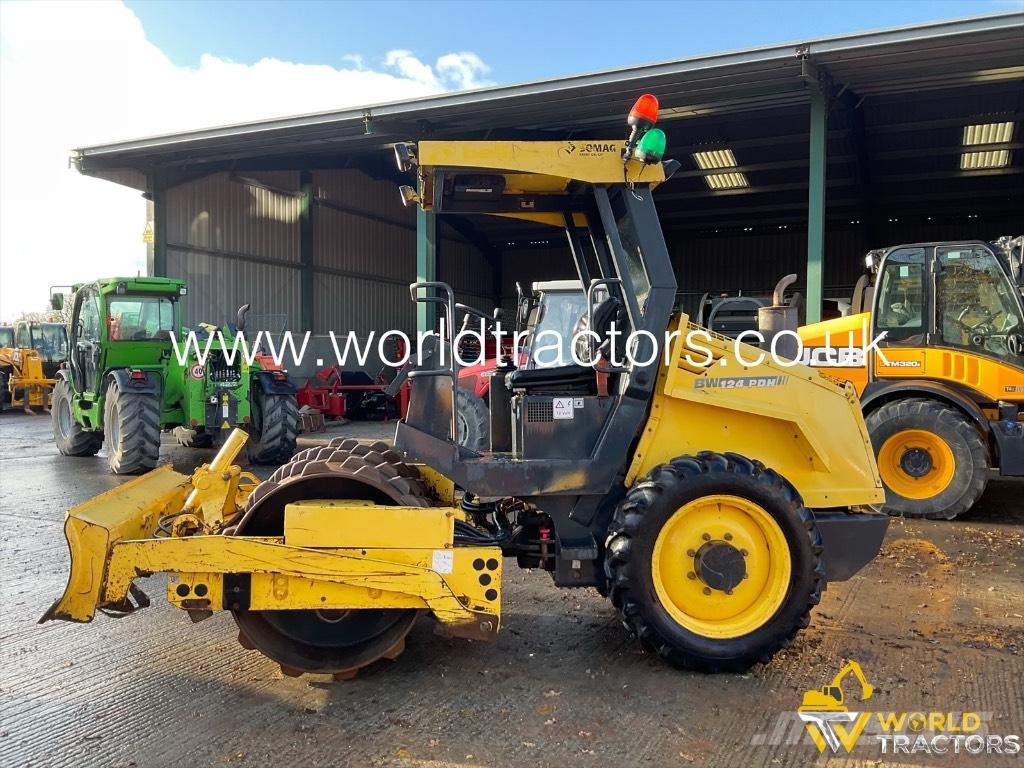 Bomag BW 124 P D 單輪滾壓機
