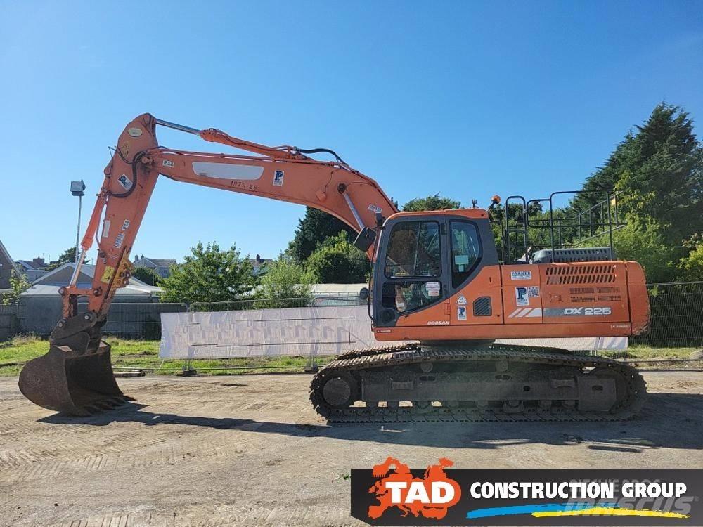 Doosan DX 225 LC-3 履帶式 挖土機/掘鑿機/挖掘機
