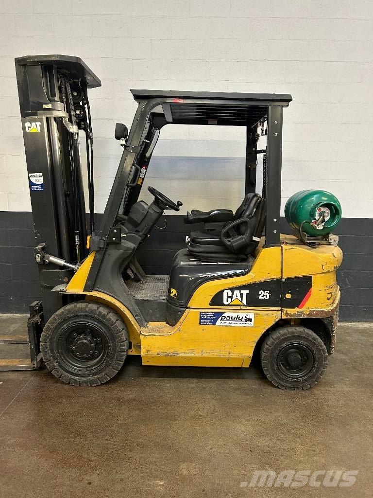 CAT GP 25 N 液化石油氣LPG卡車