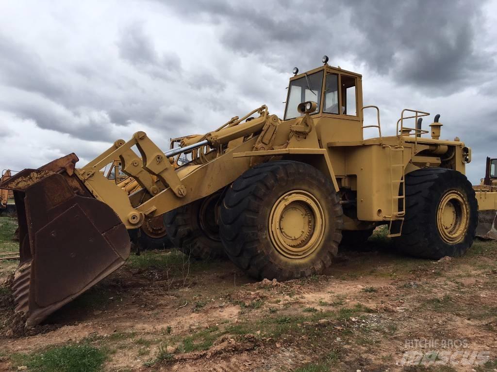 CAT 992 B 輪胎式裝載機