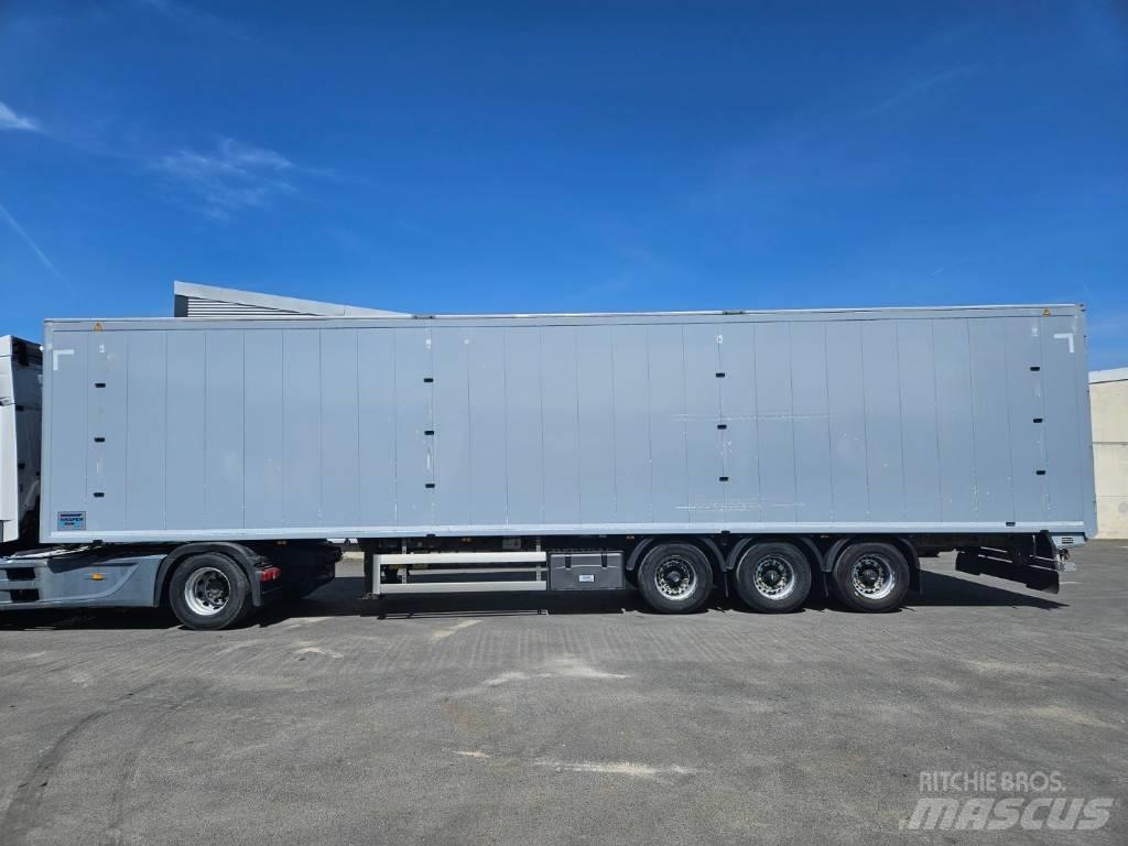 Knapen K 100 箱體半拖車