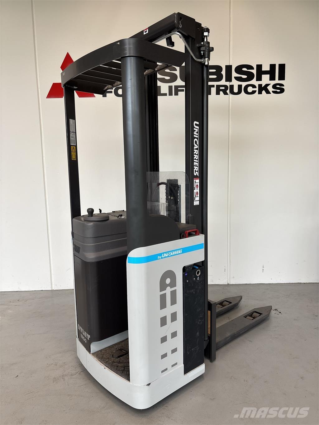 Atlet A160 自走式堆積機