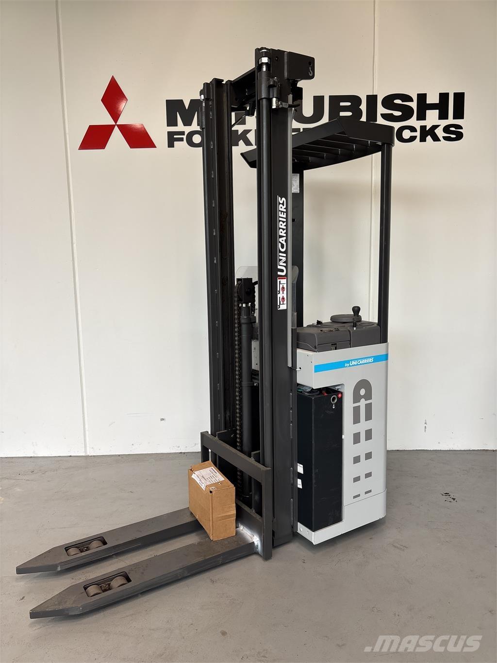 Atlet A160 自走式堆積機