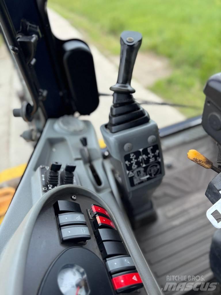 Volvo BL 71, JOYSTICK 反鏟裝載機