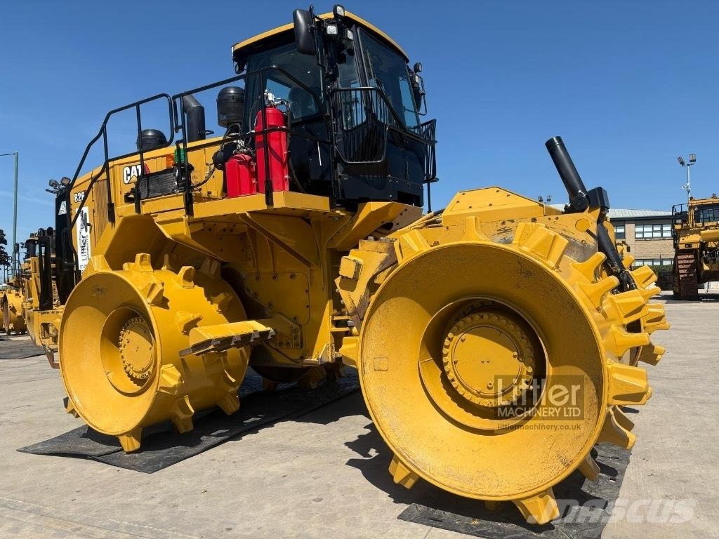 CAT 826 K 廢棄物壓實機