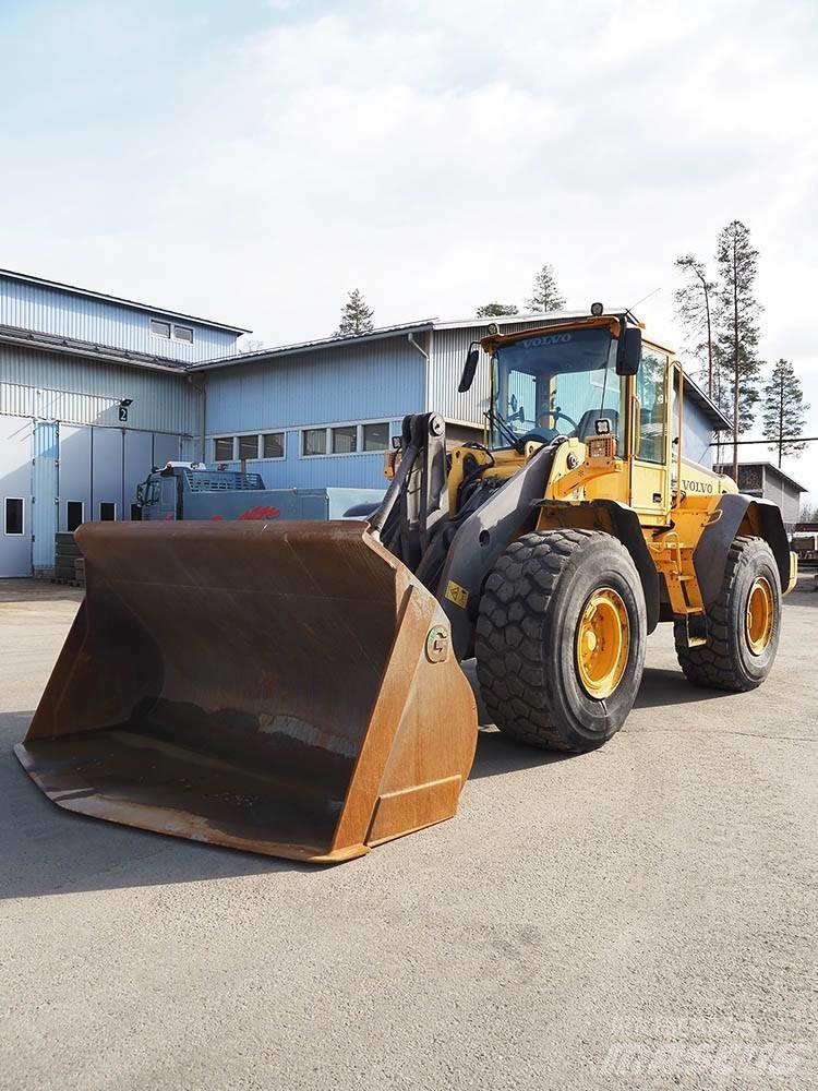 Volvo L 120 E 輪胎式裝載機