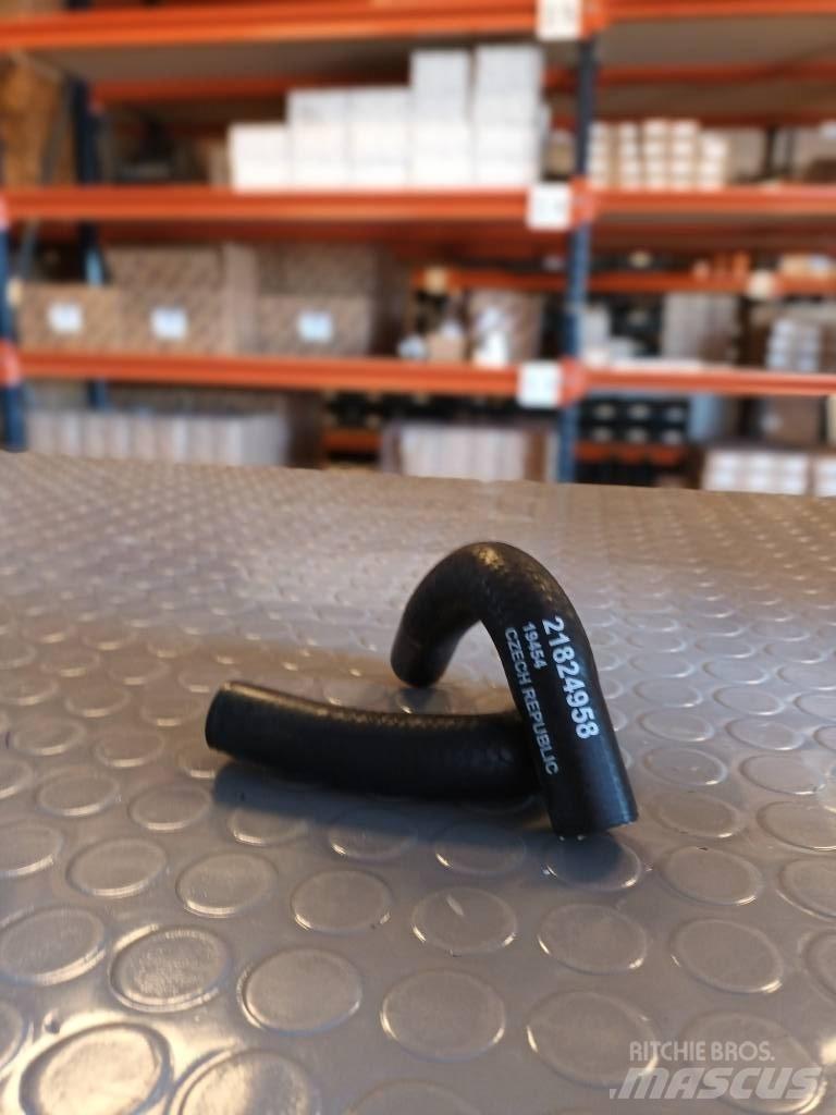Volvo HOSE 21824958 其他組件