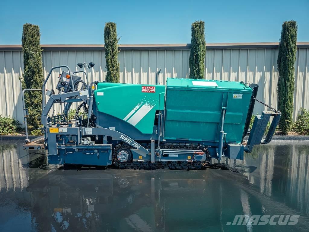 Vögele Super 700 瀝青攤舖機/鋪路機