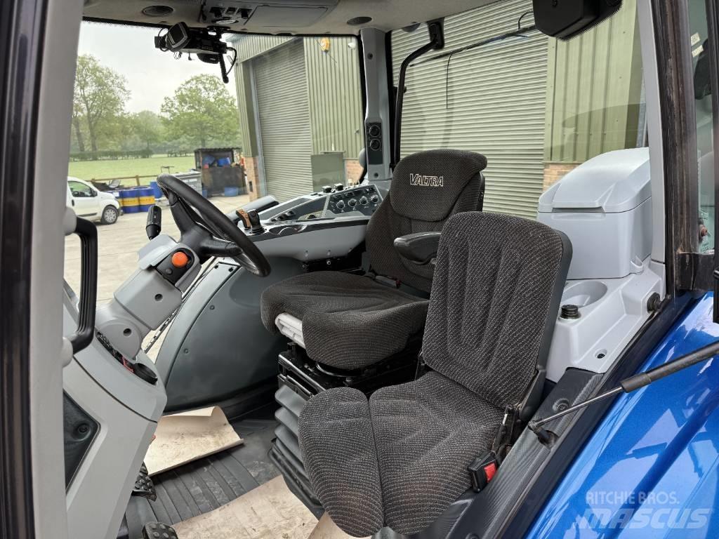 Valtra T 234 V 曳引機
