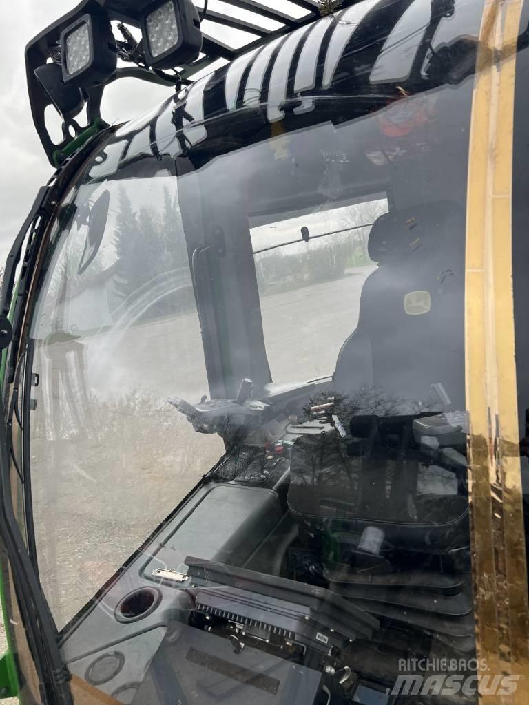 John Deere 1170 E 收穫機