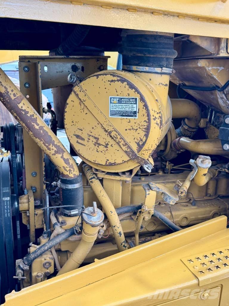 CAT D 6 H 履帶推土機