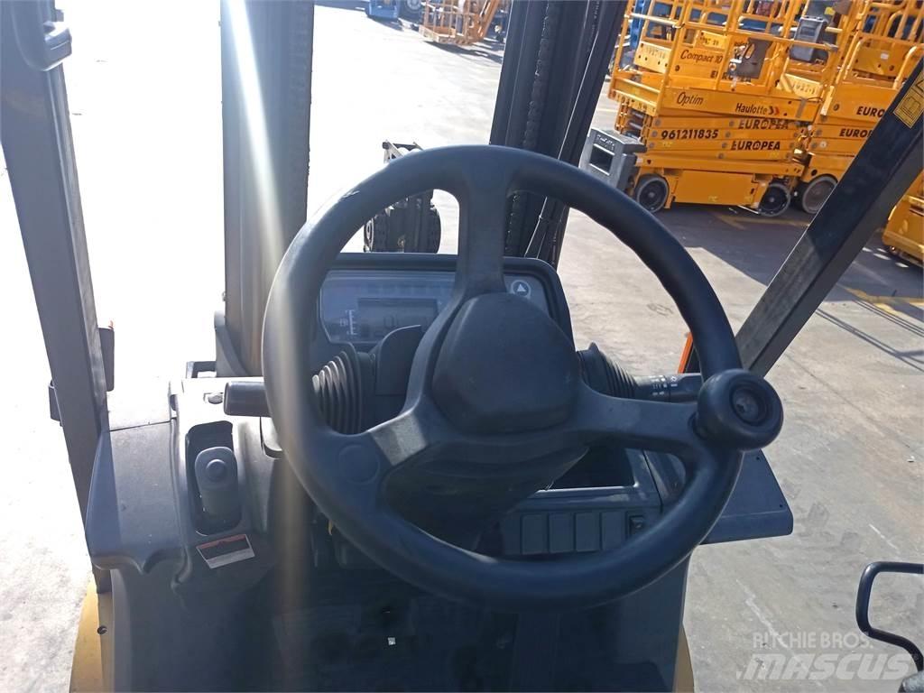 CAT DP18NTD 柴油卡車