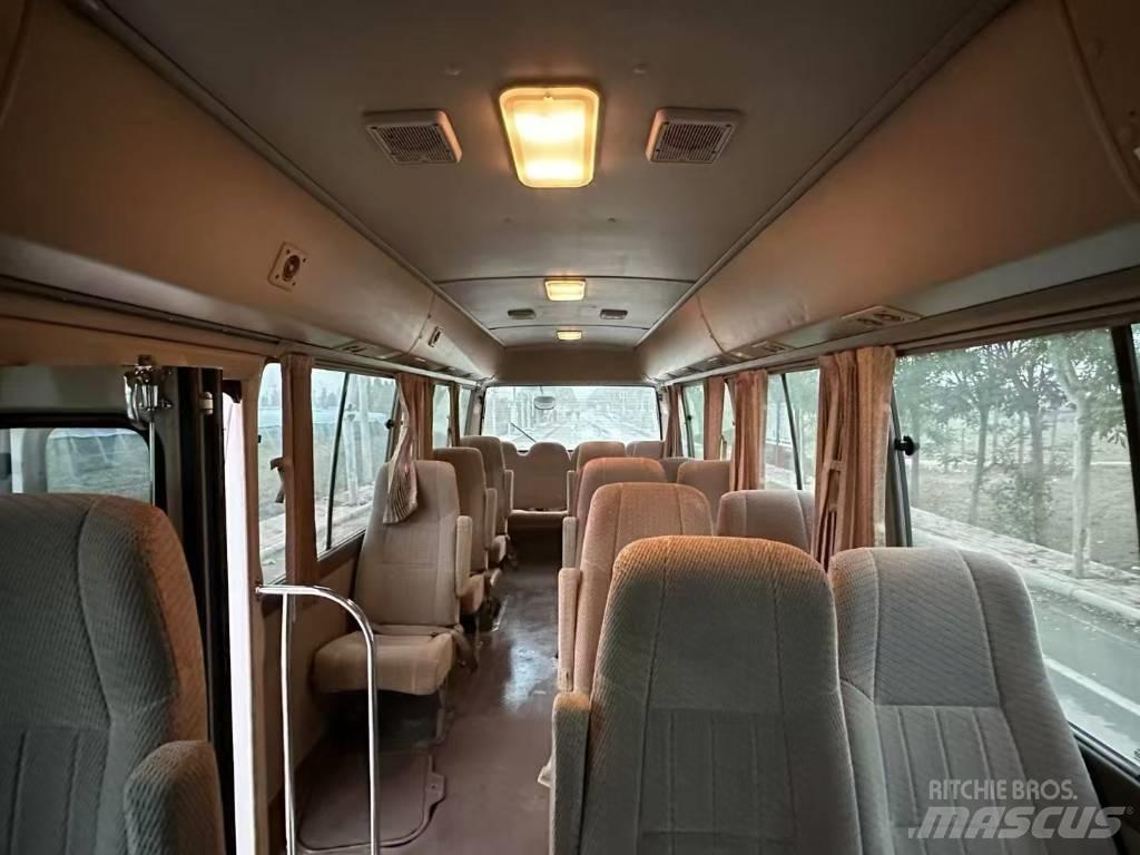 Toyota Coaster 公路客運汽車