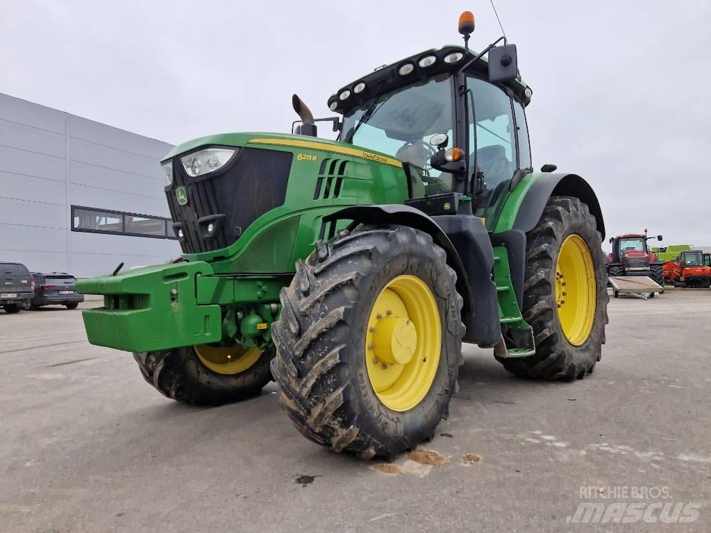 John Deere 6215 R 曳引機