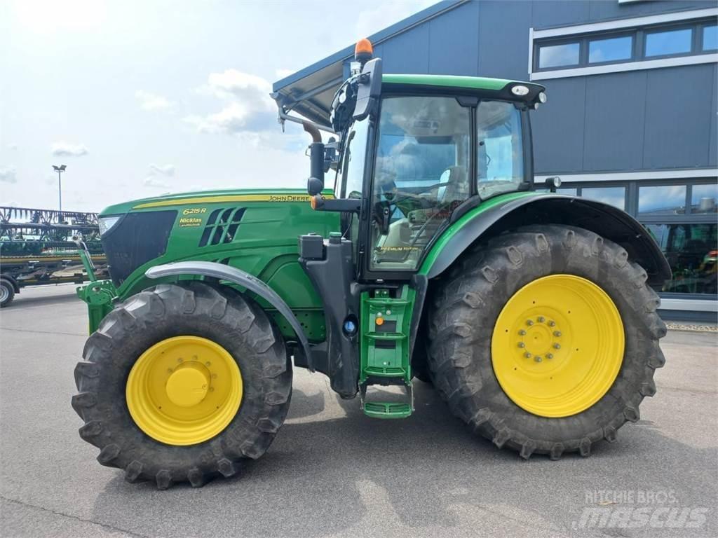 John Deere 6215R 曳引機