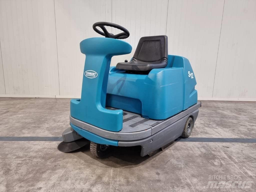Tennant S12 掃倉機