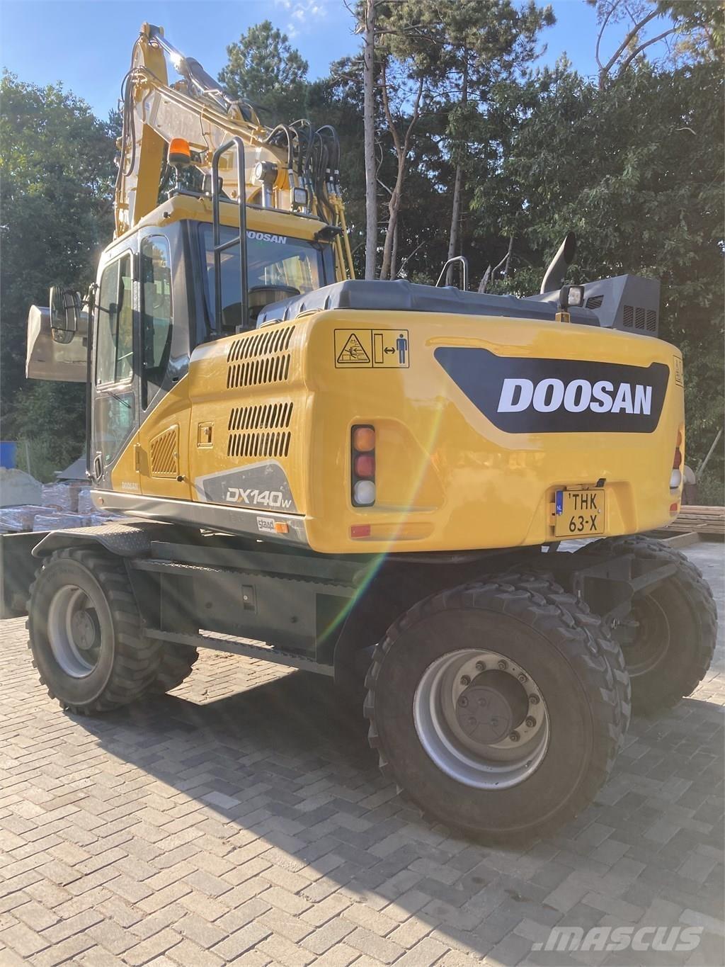 Doosan DX140W-5 旋轉式挖土機/掘鑿機/挖掘機