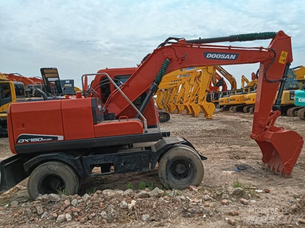Doosan DH 150 W-7 履帶式 挖土機/掘鑿機/挖掘機