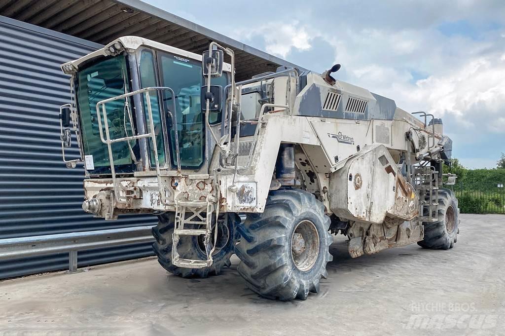 Wirtgen WR 240 瀝青再生設備