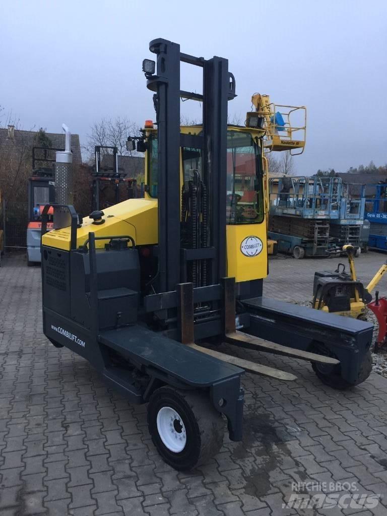 Combilift C5000XL 四向前伸式堆高機(叉車)