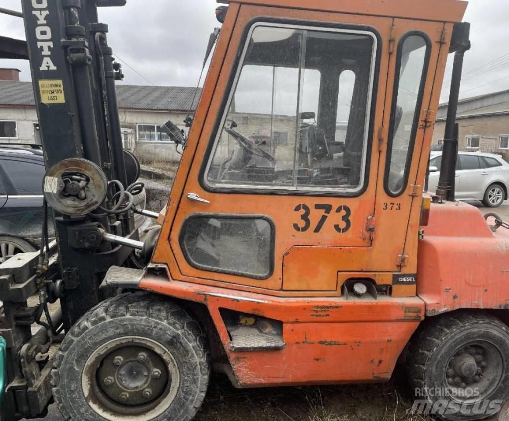 Toyota FD 35 柴油卡車