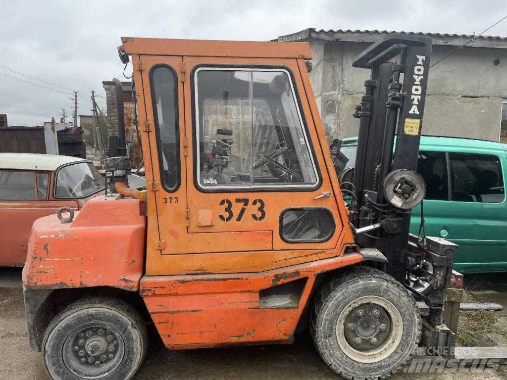 Toyota FD 35 柴油卡車