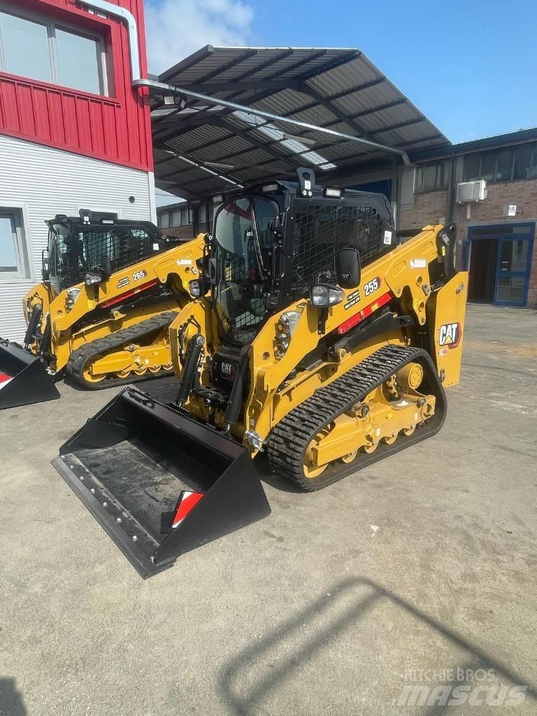 CAT 255 推土機