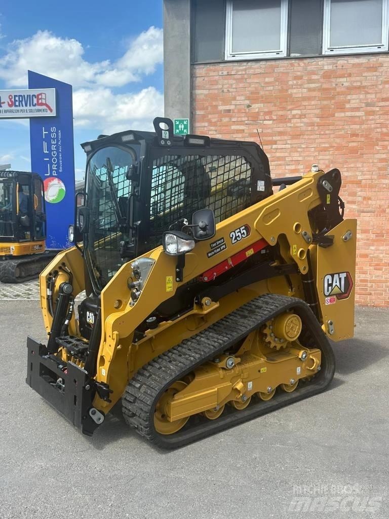 CAT 255 推土機