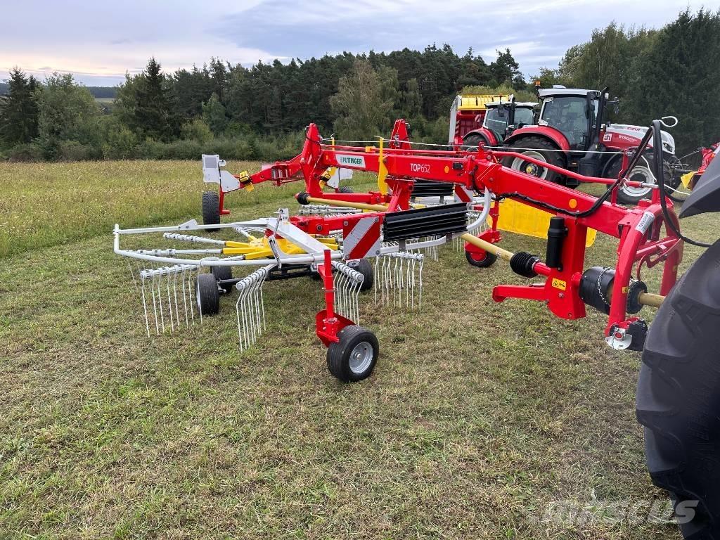 Pöttinger Top 652 堆草機