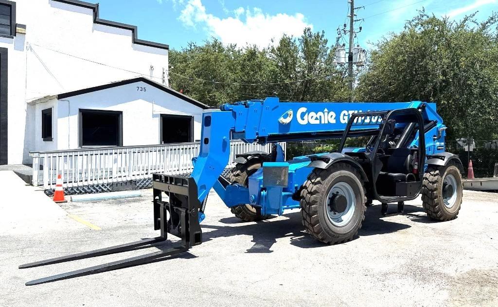 Genie GTH 1056 伸縮臂操作車