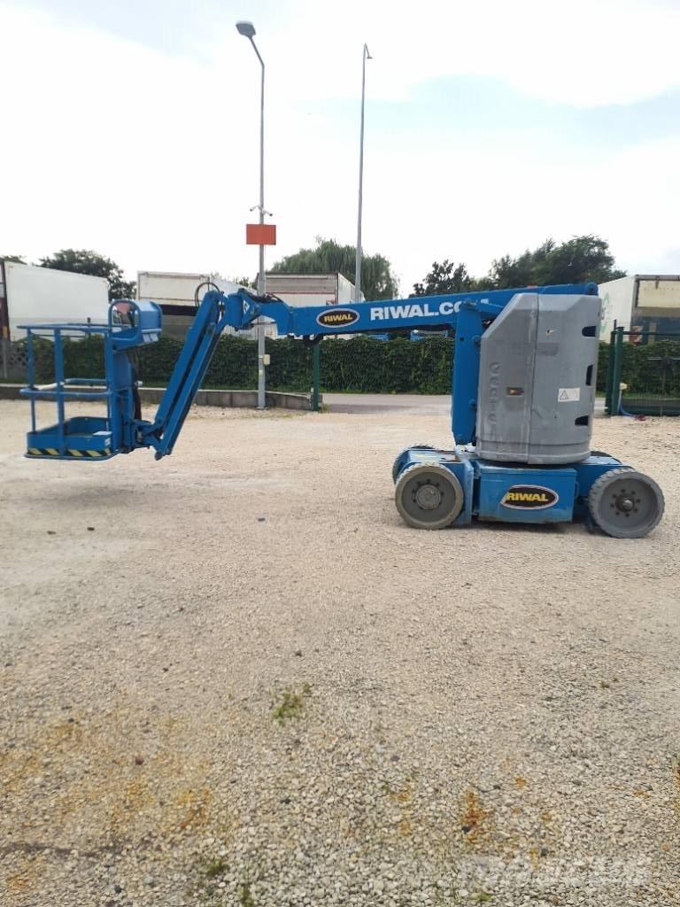 Genie Z30/20NRJ 曲臂高空作業車