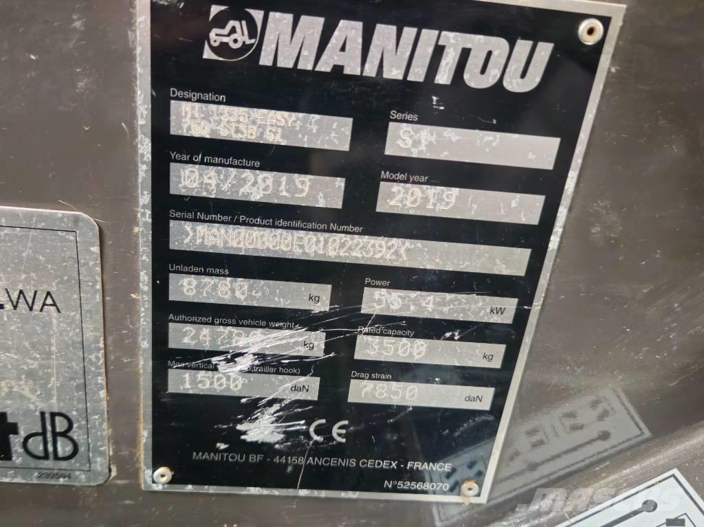 Manitou MT 1335 伸縮臂操作車