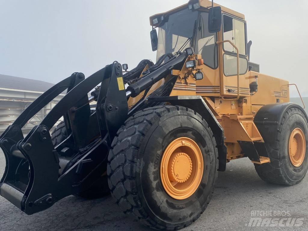 Ljungby L 17 輪胎式裝載機