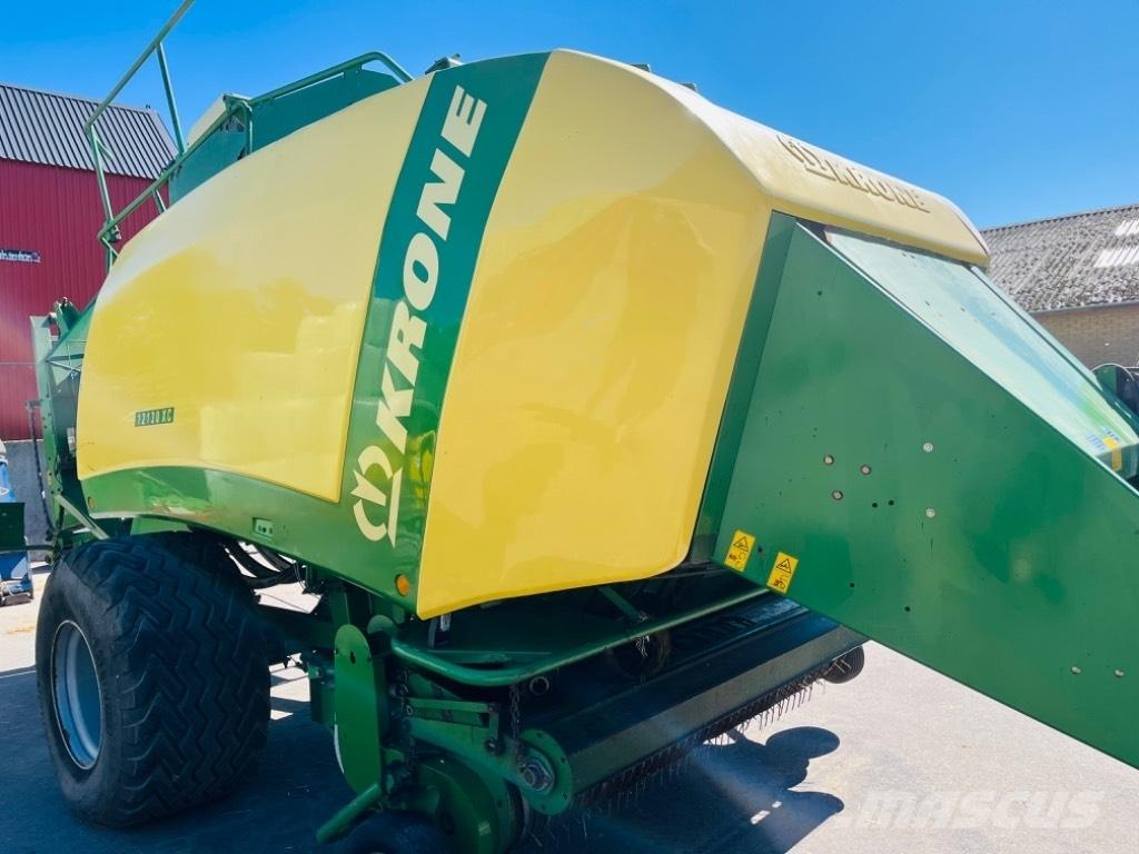 Krone Big Pack 12130 方形打捆機