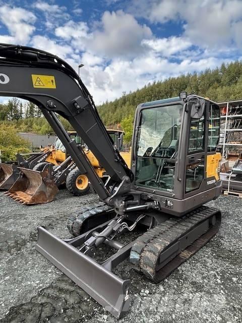 Volvo EC 60 E 小型挖土機/掘鑿機<7t(小型挖掘機)