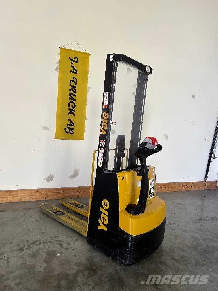 Yale MS 10 E 行走控制式堆積機