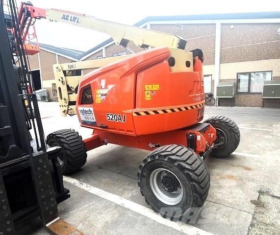 JLG 520 AJ 曲臂高空作業車