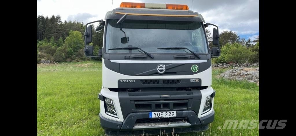 Volvo VOLVO FMX 8*4 傾卸式卡車