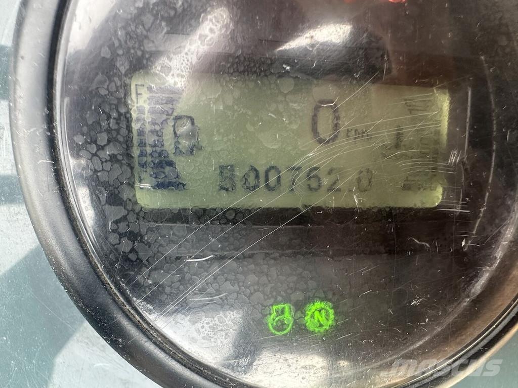 Mecalac TA6s 側卸礦車