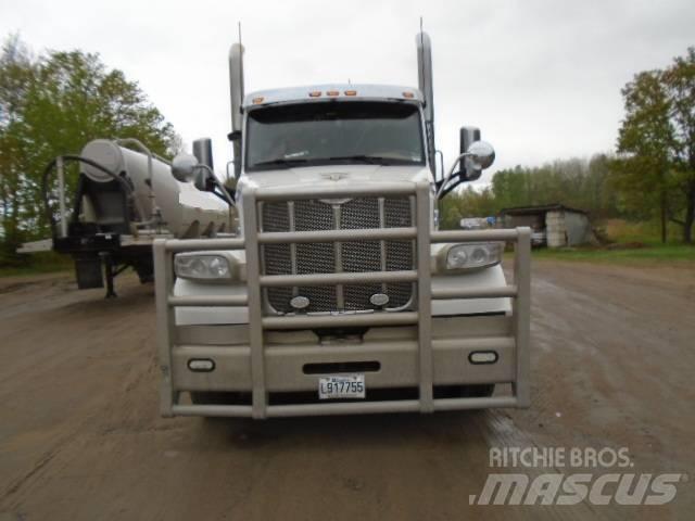 Peterbilt 567 曳引機組件