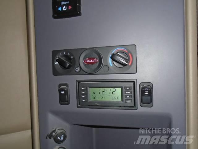 Peterbilt 567 曳引機組件
