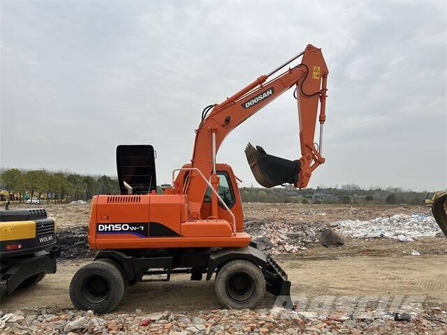 Doosan DH150W 旋轉式挖土機/掘鑿機/挖掘機