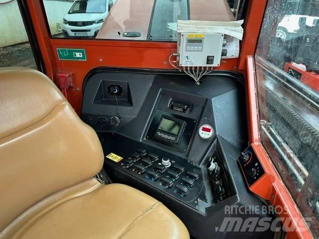 Ditch Witch JT 30 AT 水平/臥式定向鑽機設備
