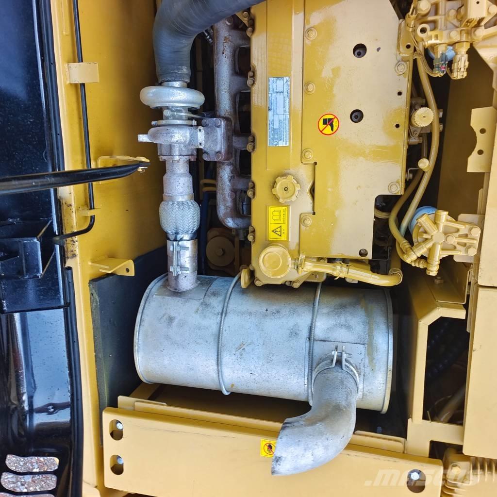 CAT 320 D 履帶式 挖土機/掘鑿機/挖掘機