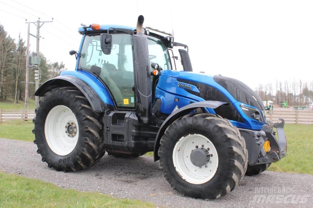Valtra T174 Tractor 林業用曳引機