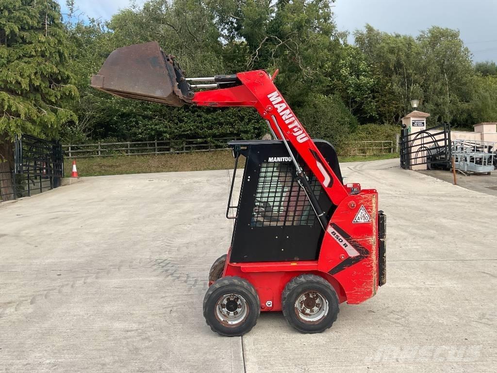 Manitou 850 R 伸縮臂操作車